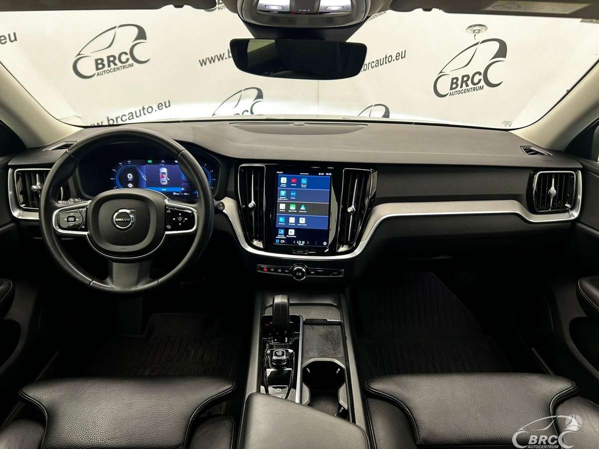 Volvo V60 Cross Country - 4