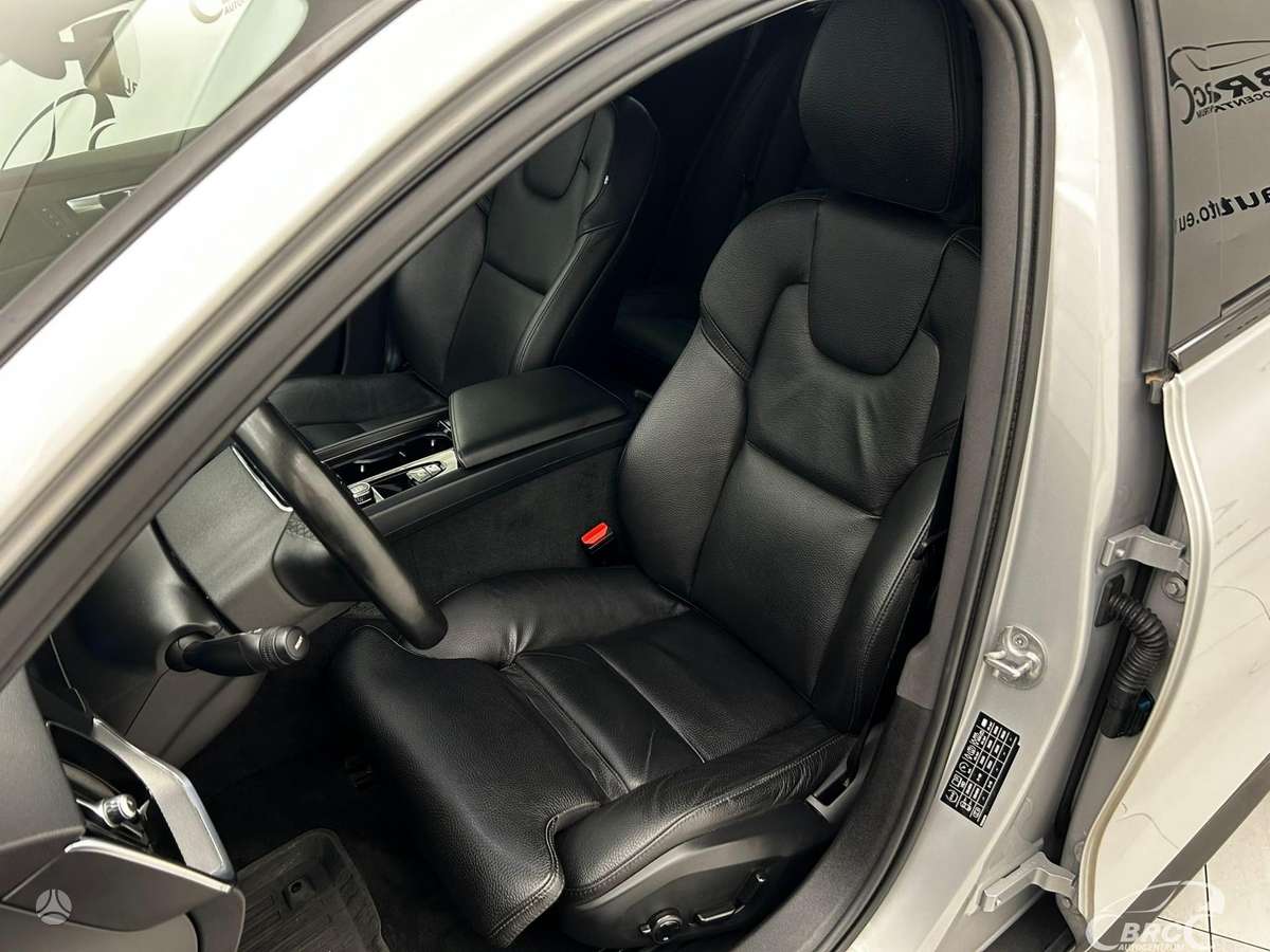 Volvo V60 Cross Country - 6
