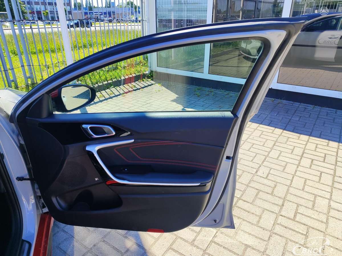 Kia ProCeed, 1.6 l., wagon