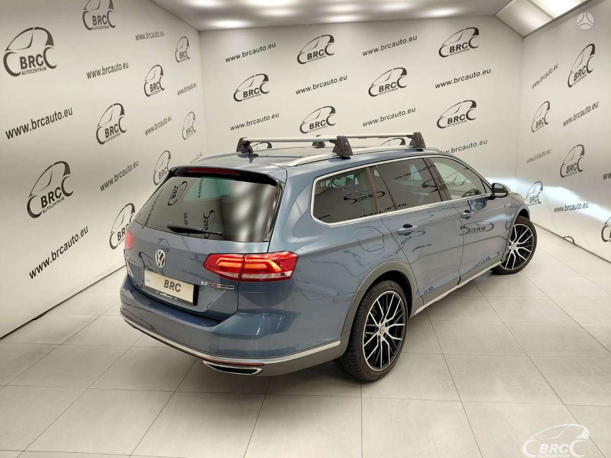 Volkswagen Passat Alltrack - 8