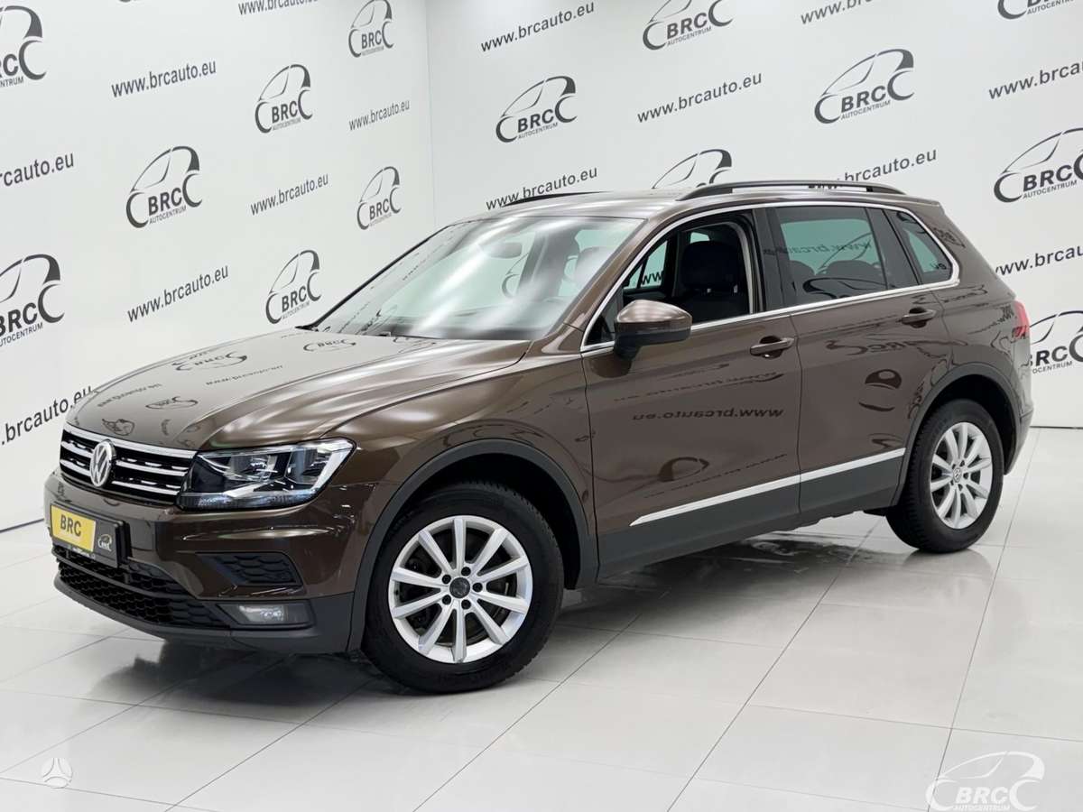 Volkswagen Tiguan - 1