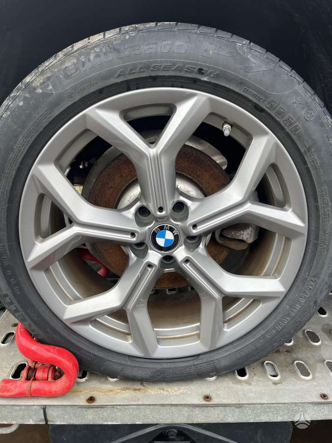 BMW X3, lengvojo lydinio, R19