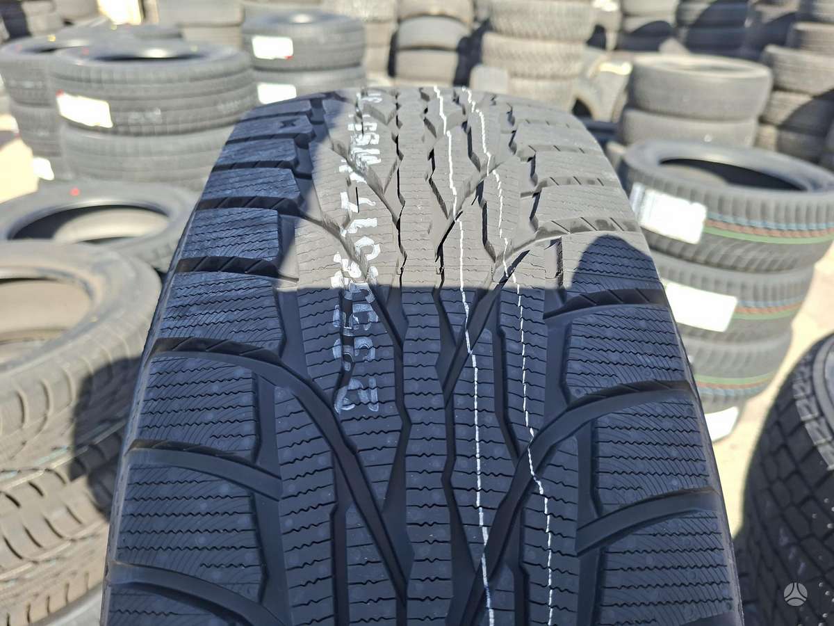 Kumho, žieminės 235/65 R17