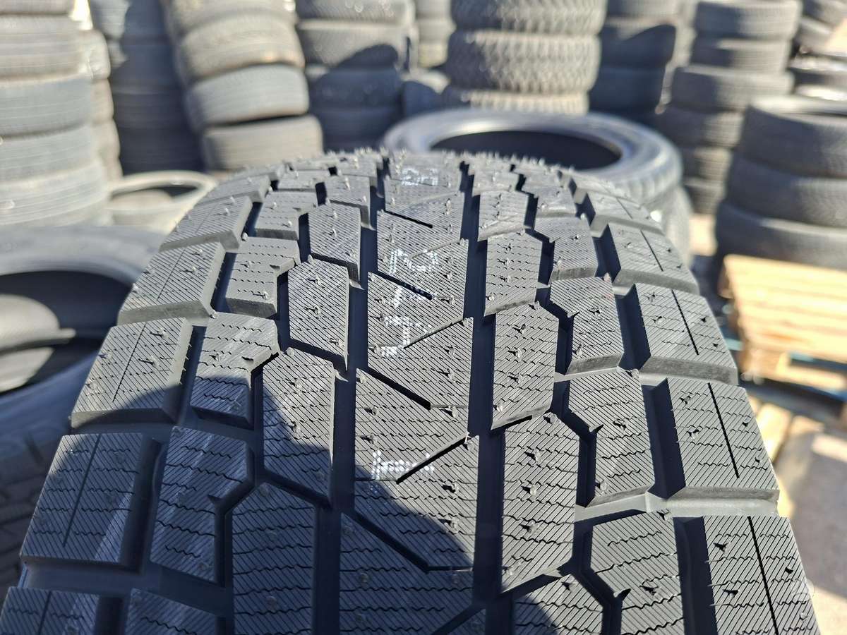 Yokohama IG53, winter 225/55 R17