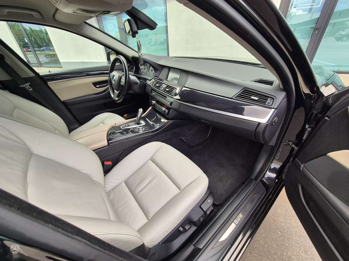 BMW 520, wagon