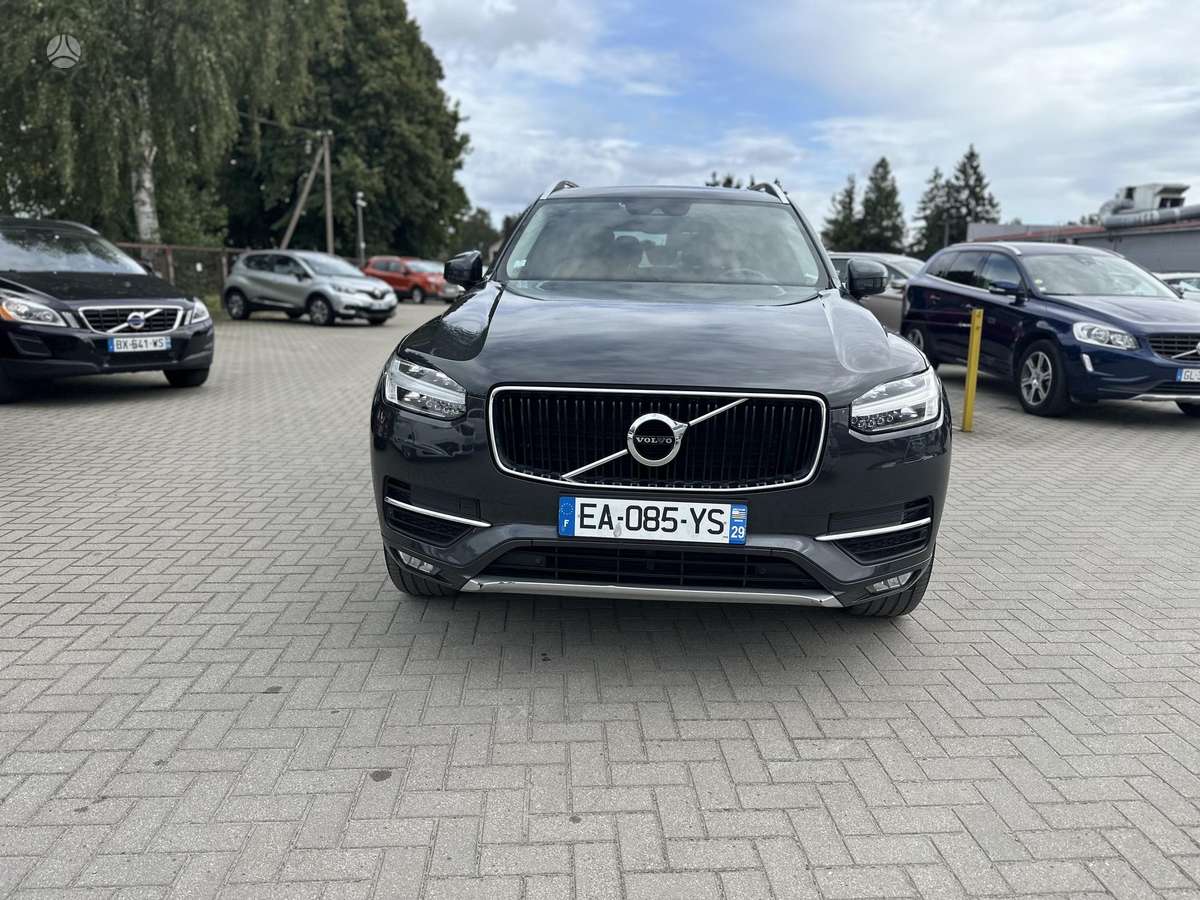 Volvo XC90, 2.0 l., off-road / crossover