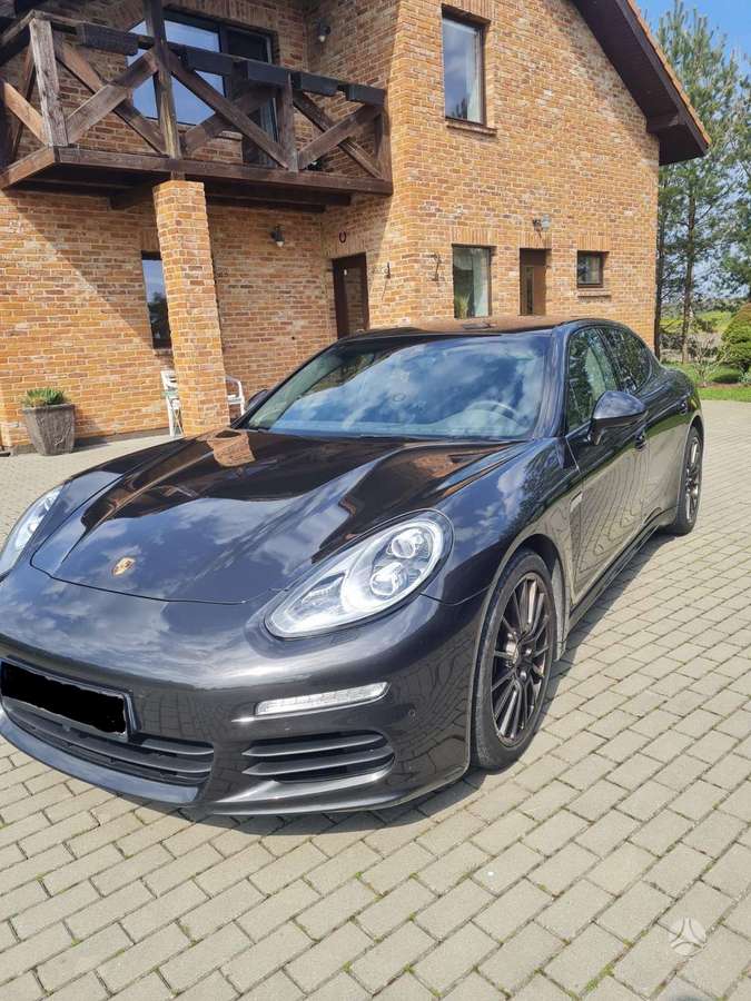 Porsche Panamera, 3.0 l., Хэтчбек
