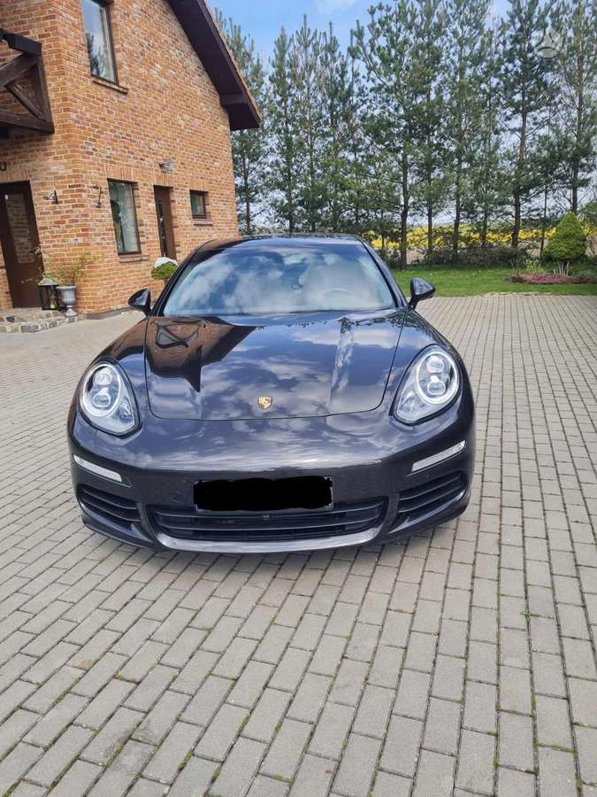 Porsche Panamera, 3.0 l., hatchback