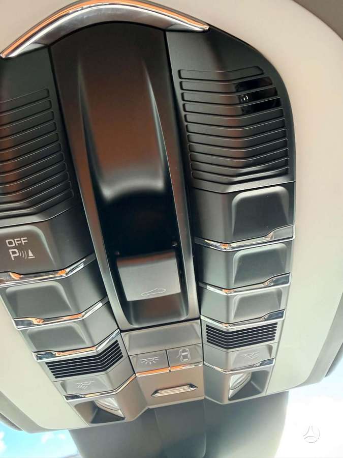 Porsche Panamera, 3.0 l., Хэтчбек