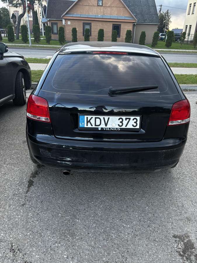 Audi A3, 1.6 l., Хэтчбек