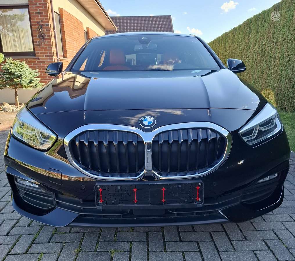 BMW 116, 1.5 l., Хэтчбек