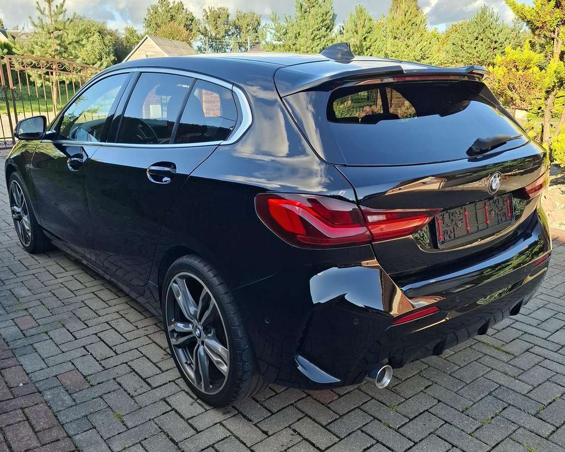 BMW 116, 1.5 l., Хэтчбек