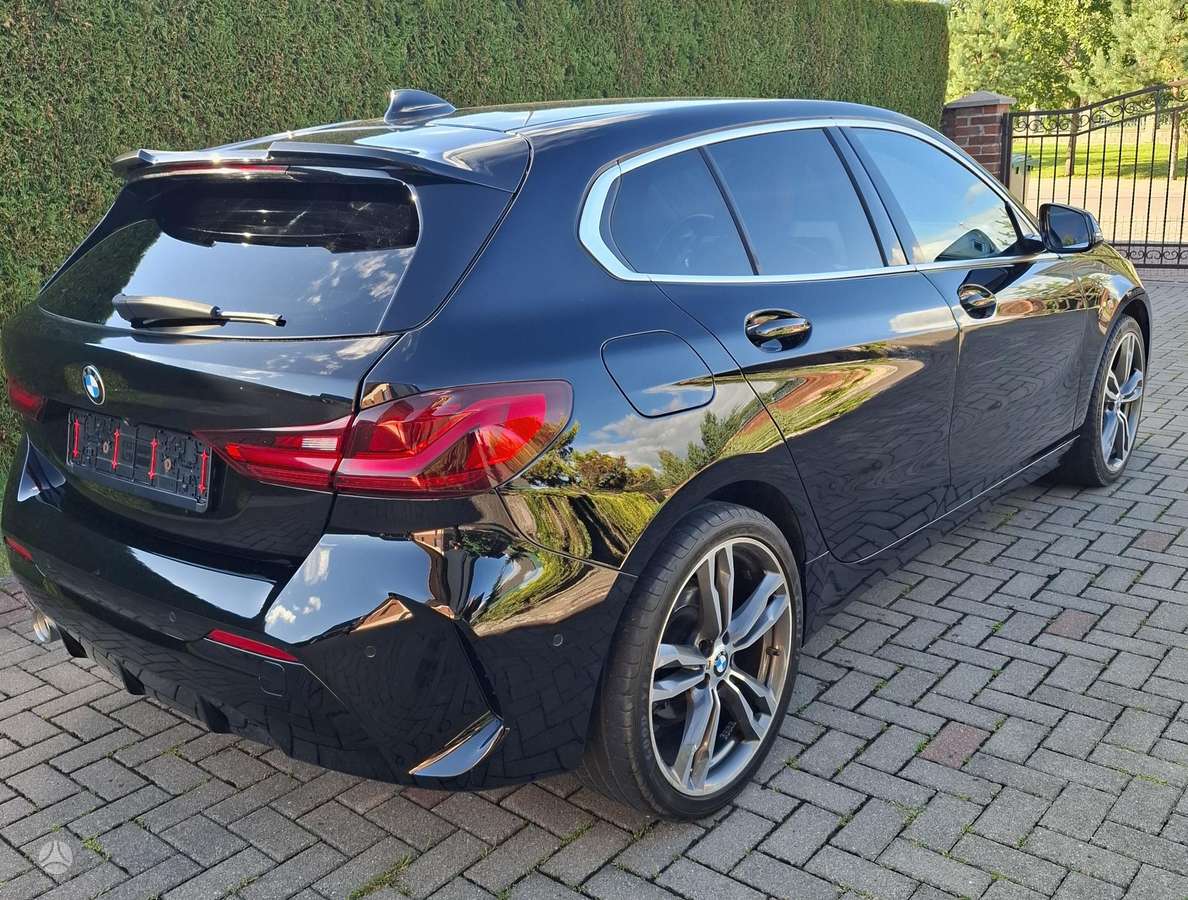 BMW 116, 1.5 l., Хэтчбек