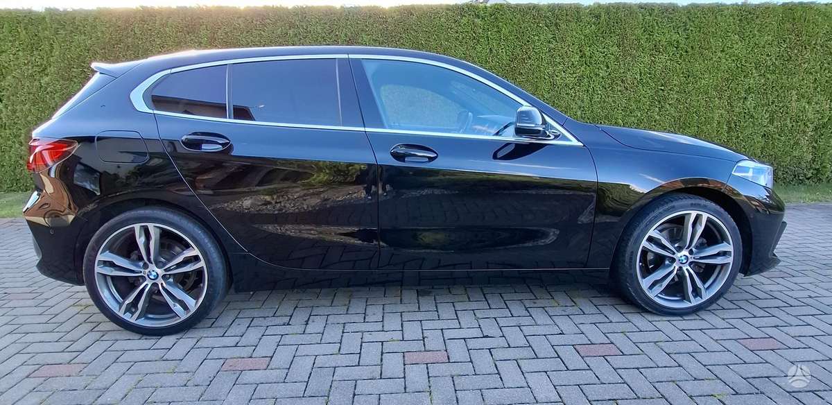 BMW 116, 1.5 l., Хэтчбек
