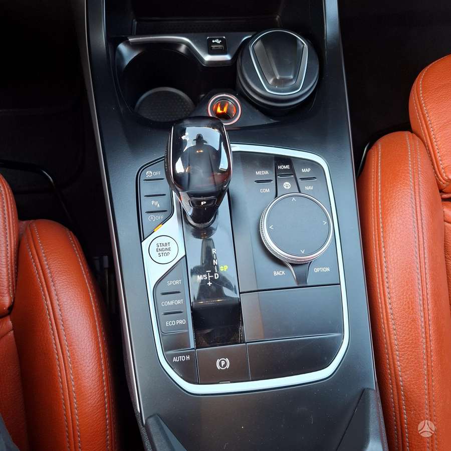 BMW 116, 1.5 l., Хэтчбек