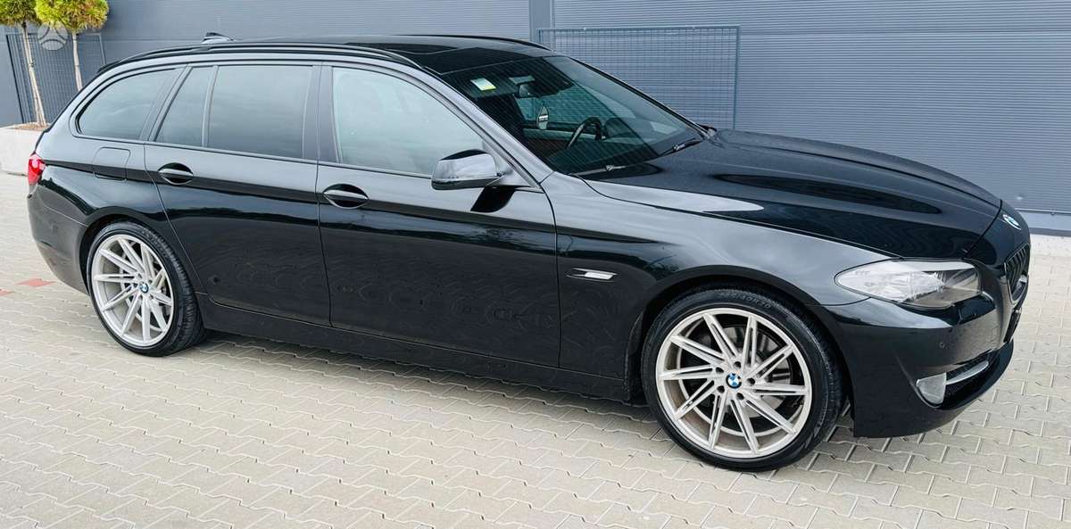 BMW 525, 2.0 l., Универсал