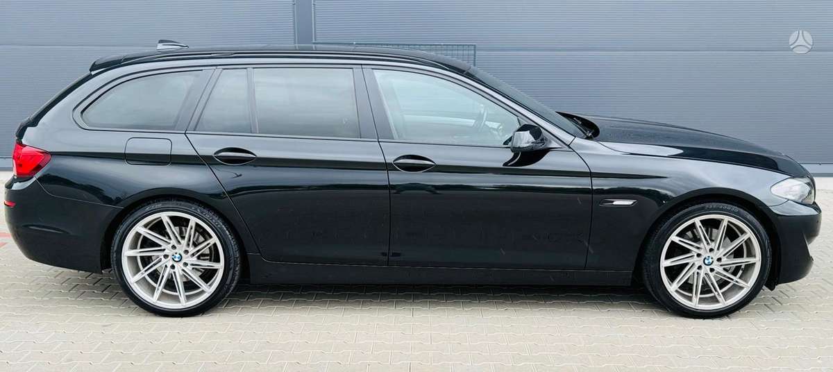BMW 525, 2.0 l., Универсал