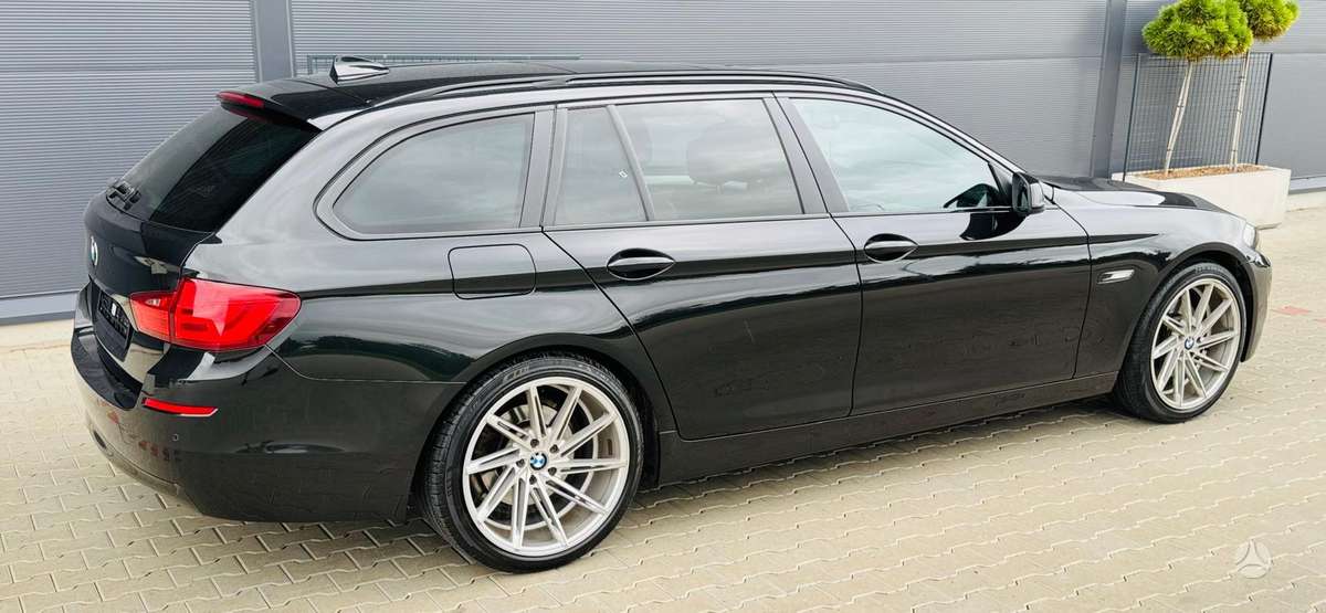 BMW 525, 2.0 l., Универсал