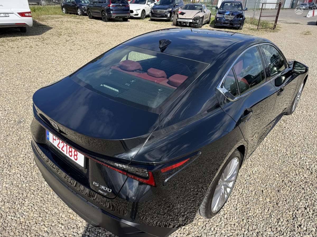 Lexus IS 300, 3.0 l., Седан