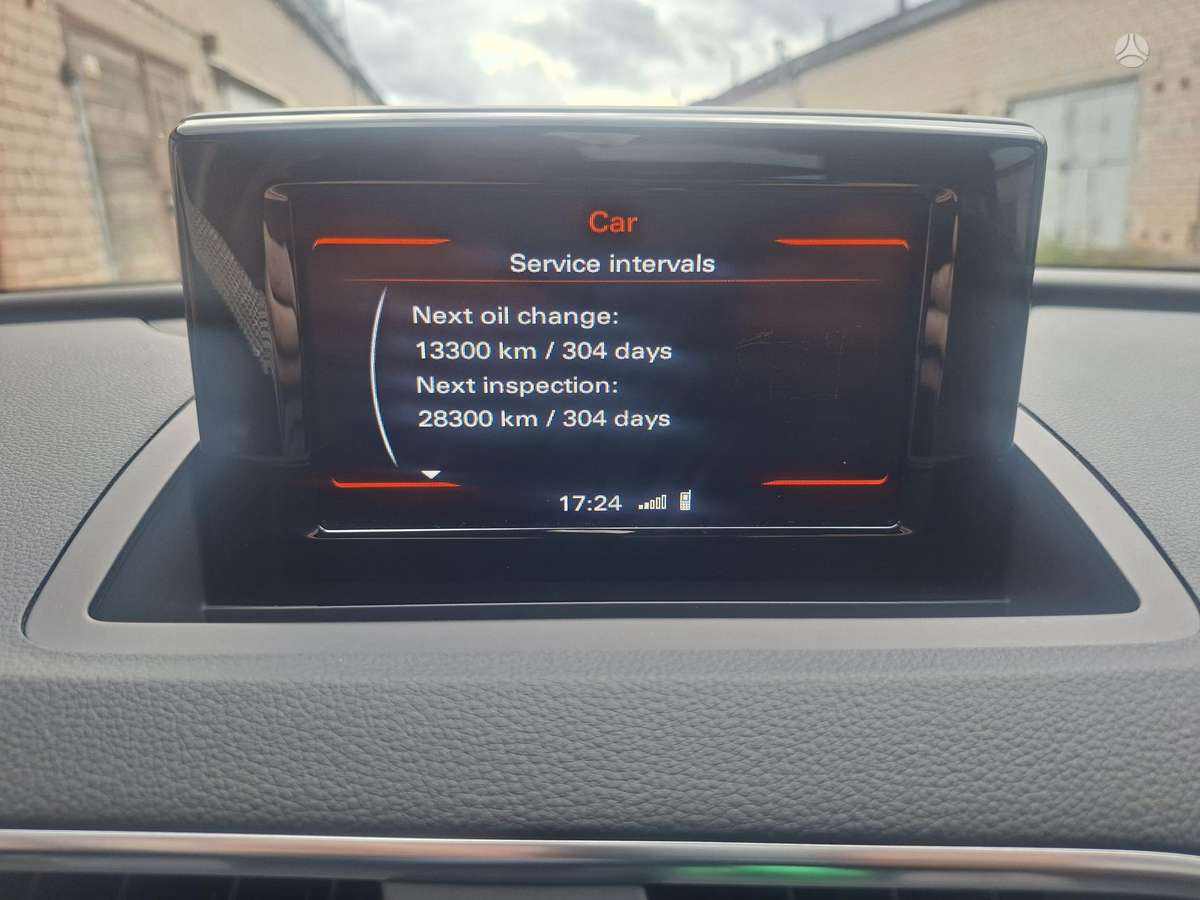 Audi Q3, 2.0 l., Внедорожник / Кроссовер