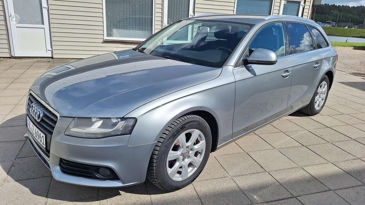 Audi A4, 2.0 l., Универсал