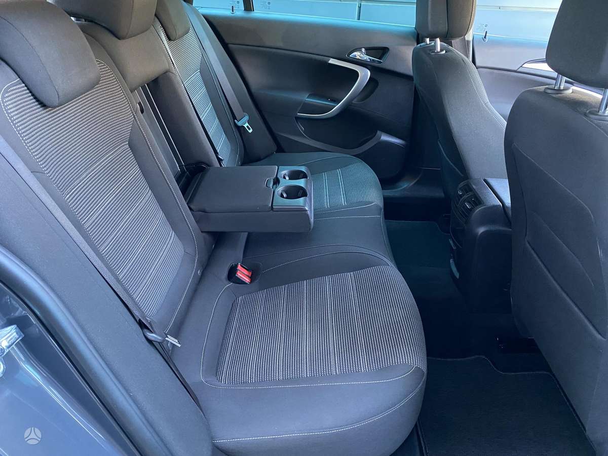 Opel Insignia, 2.0 l., Универсал