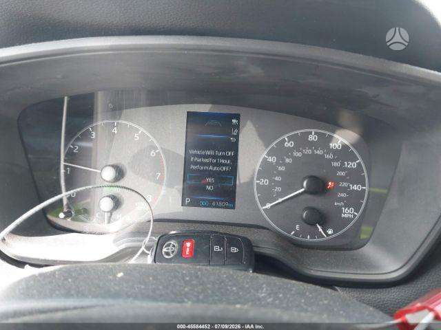Toyota Corolla Cross - 11