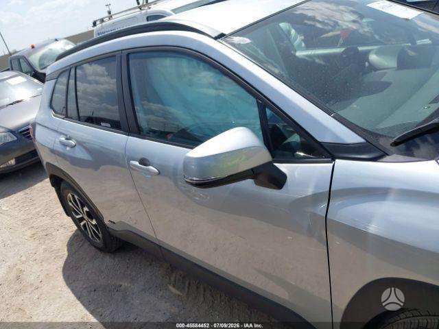 Toyota Corolla Cross - 6
