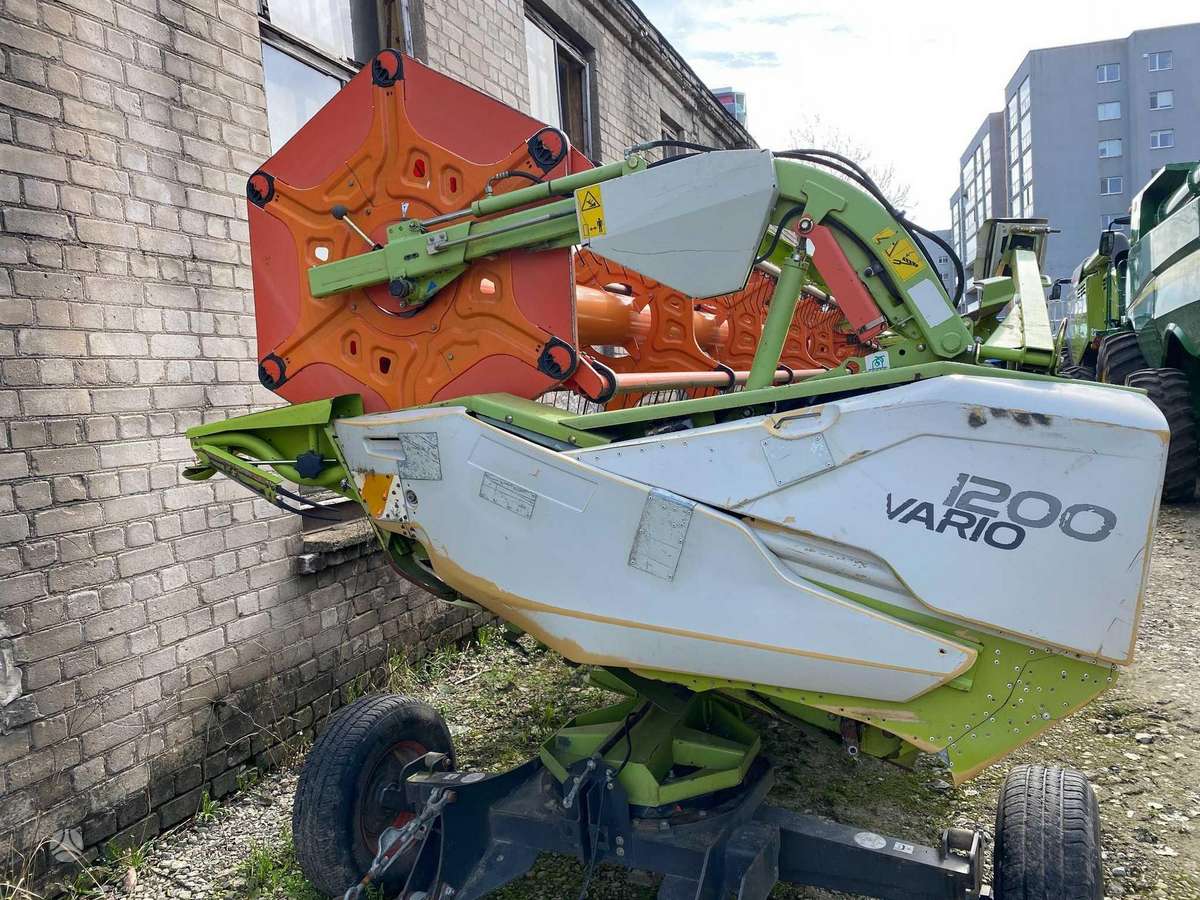 Claas V1200, cits
