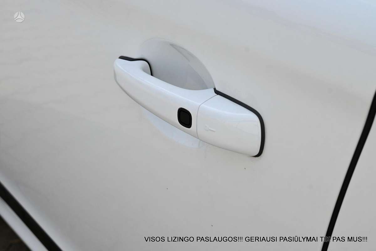 Volvo XC60, 2.0 l., off-road / crossover