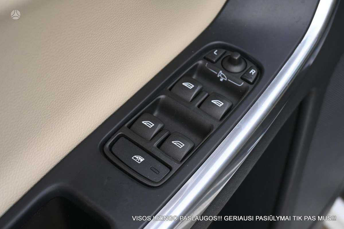 Volvo XC60, 2.0 l., off-road / crossover