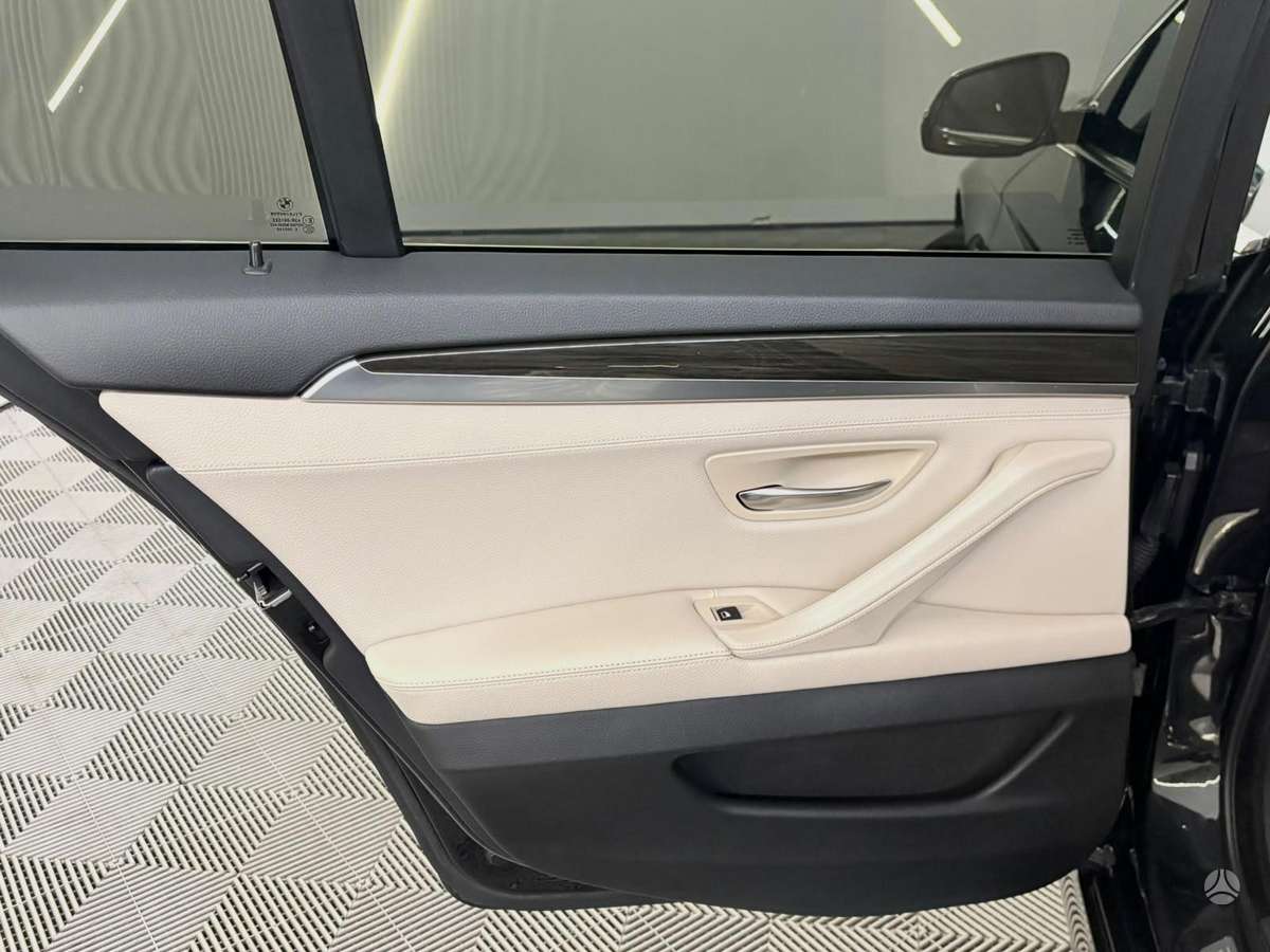 BMW 530, 3.0 l., Универсал