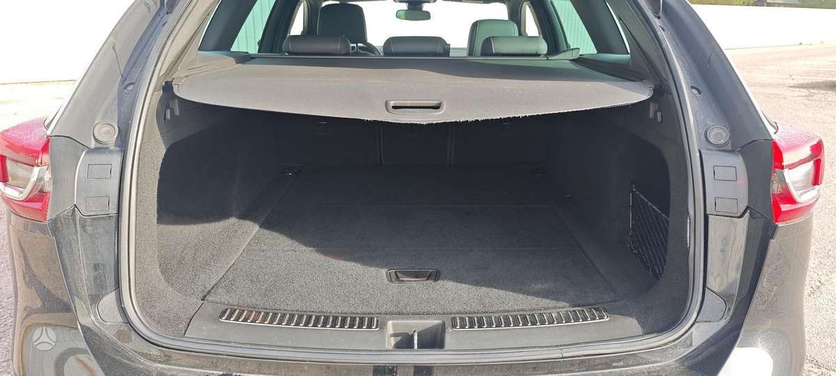 Opel Insignia, 1.6 l., Универсал