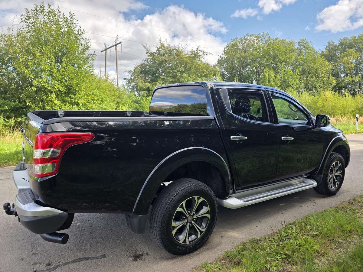 Fiat Fullback, 2.4 l., Пикап