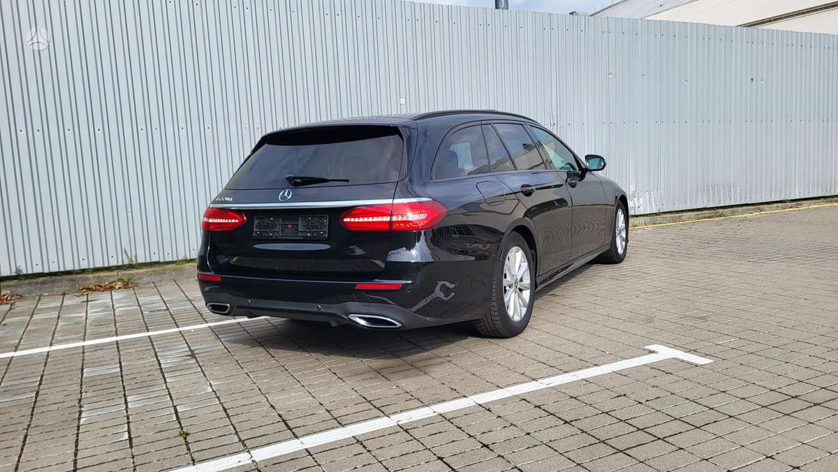 Mercedes-Benz E220 - 6