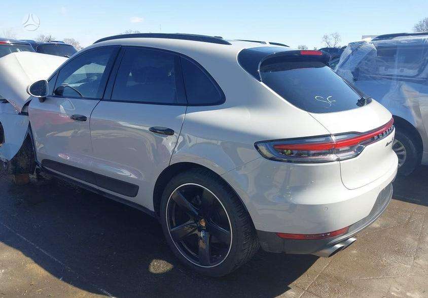 Porsche Macan - 12