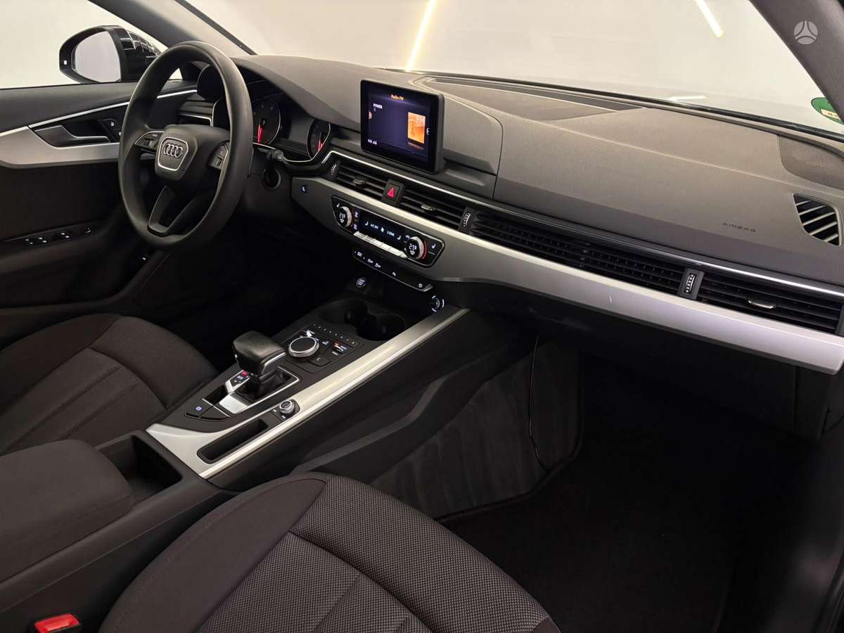 Audi A4, 2.0 l., Универсал