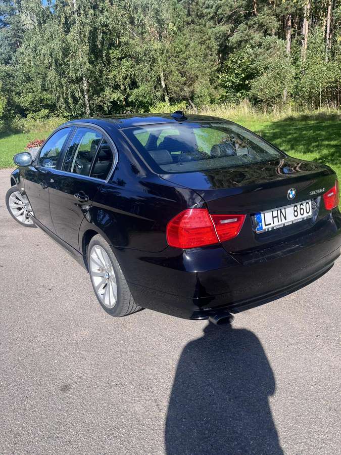 BMW 320, 2.0 l., Седан
