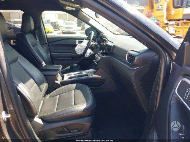 Ford Explorer, 2.3 l., off-road / crossover