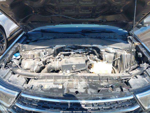 Ford Explorer, 2.3 l., off-road / crossover