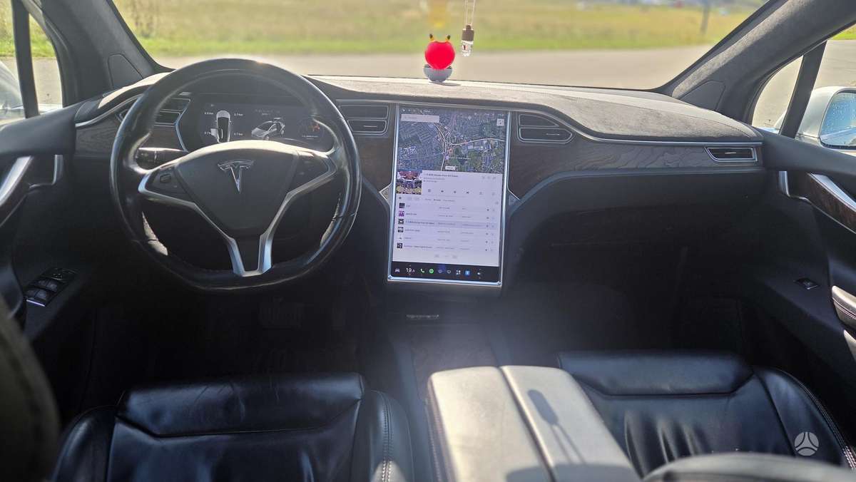 Tesla Model X, 100 kWh, off-road / crossover