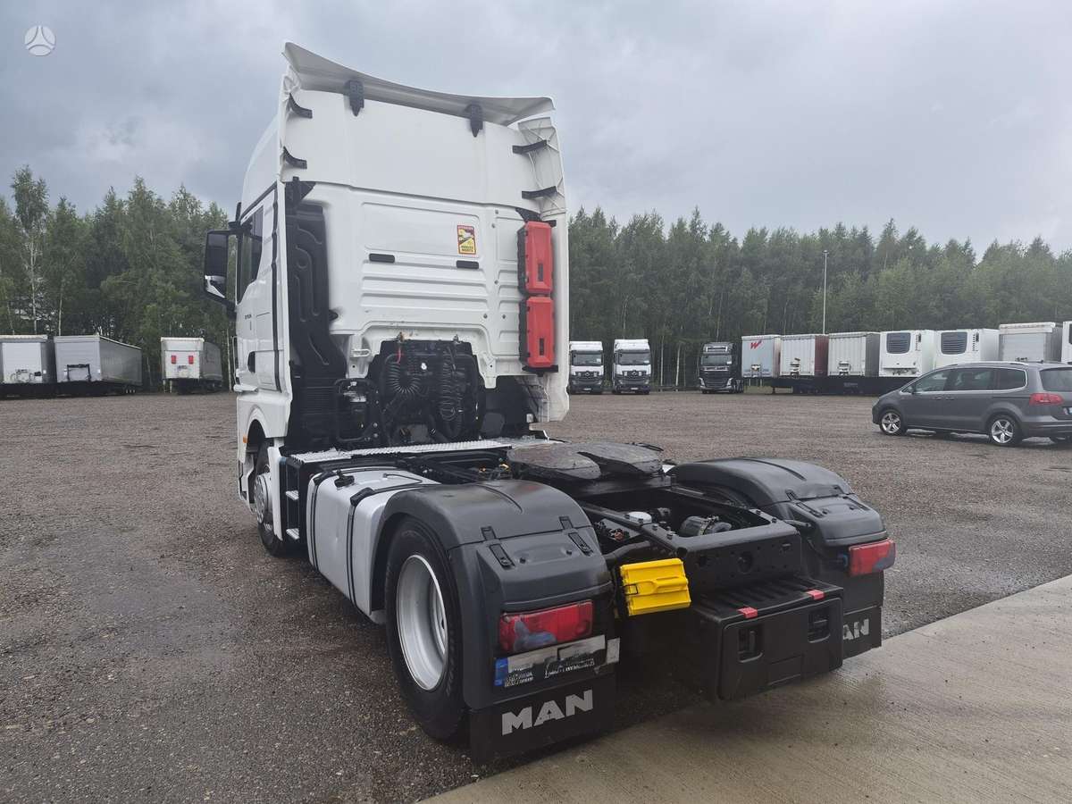 MAN TGX18.510 Retarder, double sleeper