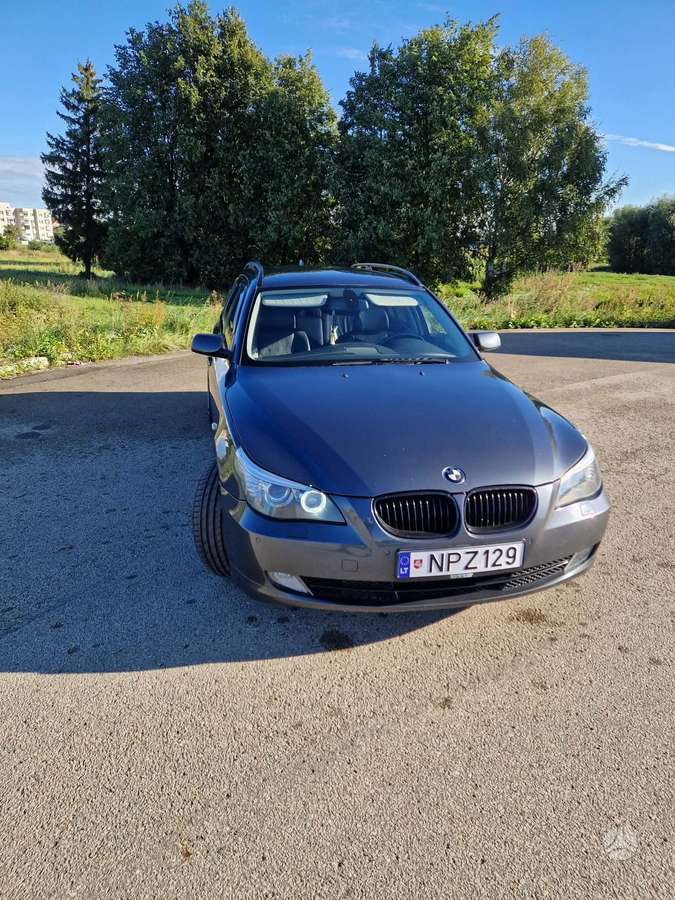 BMW 525, 2.5 l., Универсал