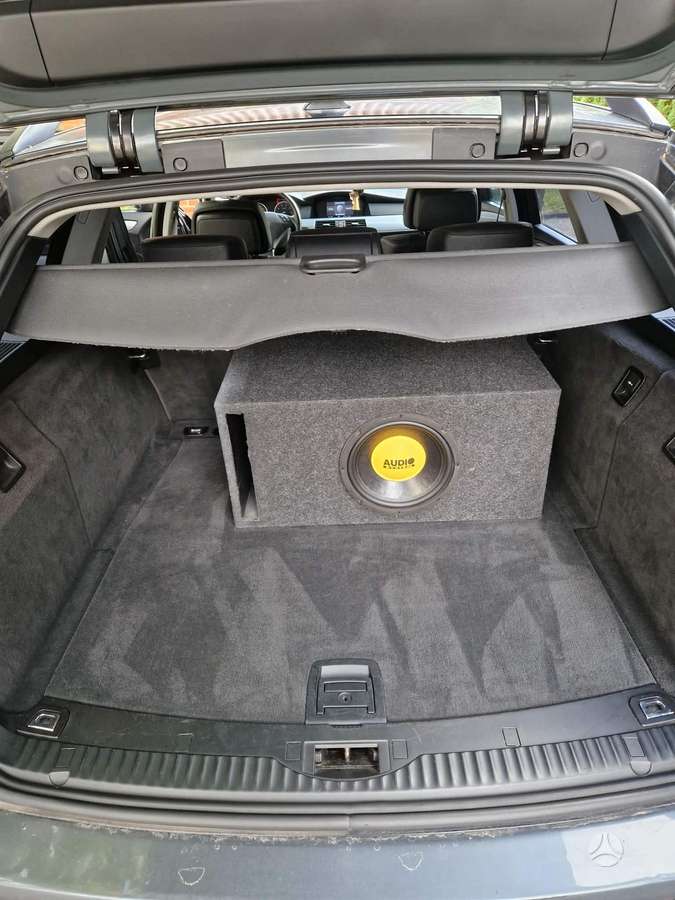 BMW 525, 2.5 l., Универсал