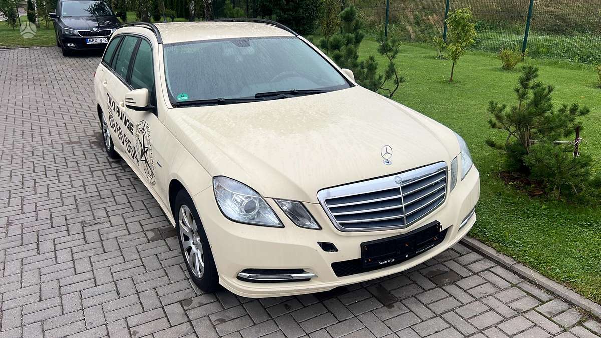 Mercedes-Benz E200, 2.1 l., Универсал