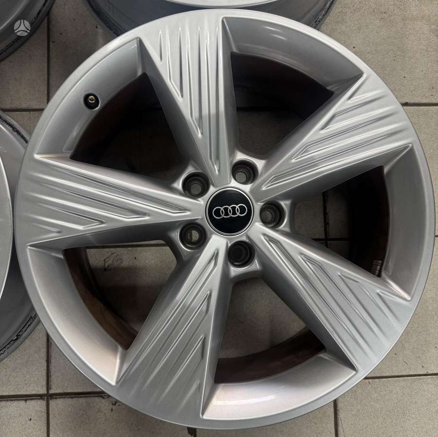 Audi, light alloy, R19