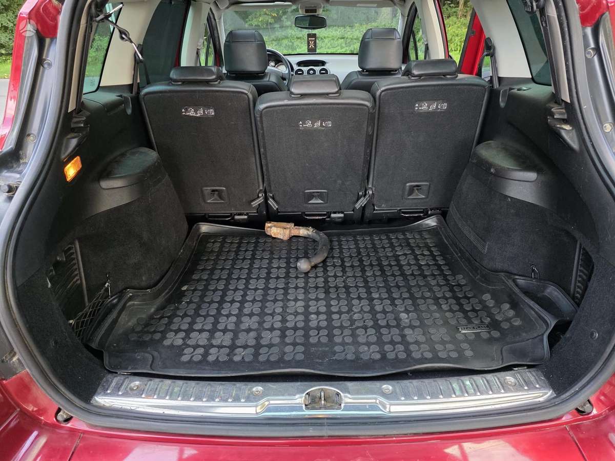Peugeot 308, 2.0 l., Универсал
