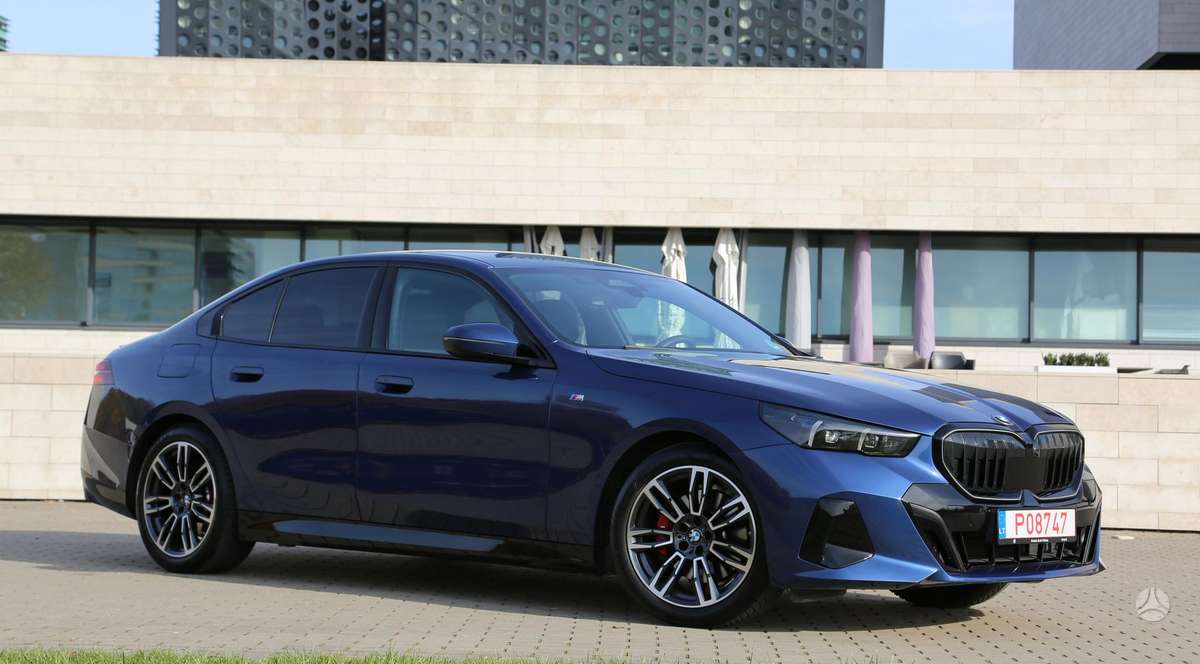 BMW 520, 2.0 l., Седан