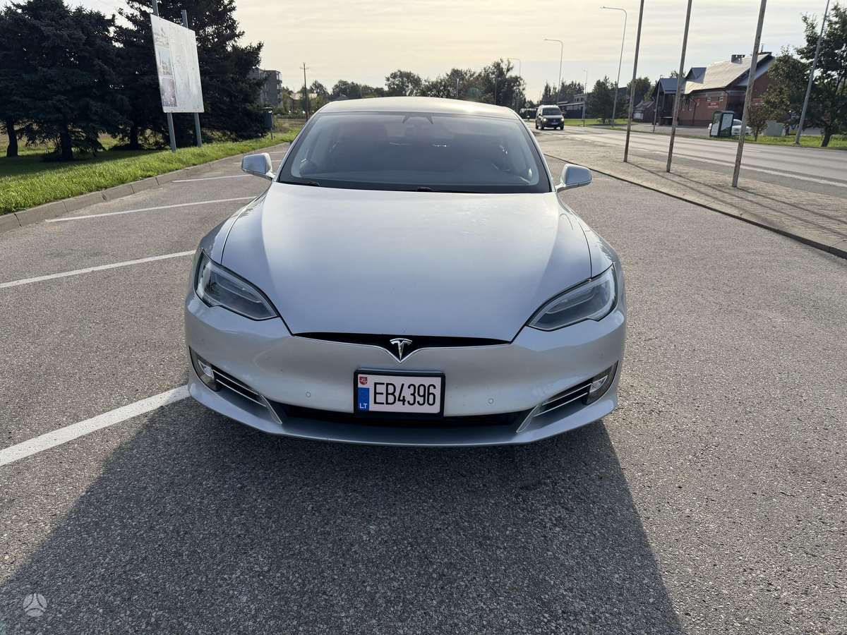 Tesla Model S, 90 kWh, hečbekas