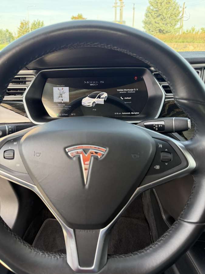 Tesla Model S, 90 kWh, hečbekas